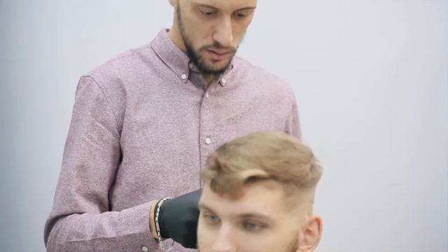 Никита. Приехал из Бреста в Минск, чтобы реализовать свою мечту - стать барбером!