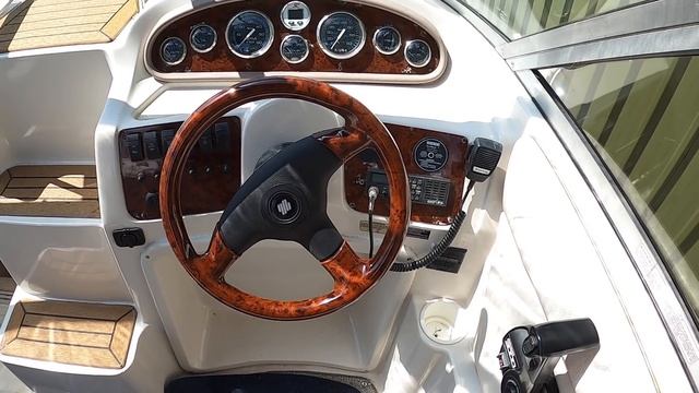 £23,000 Yacht Tour : 1999 Regal Ventura 6.8