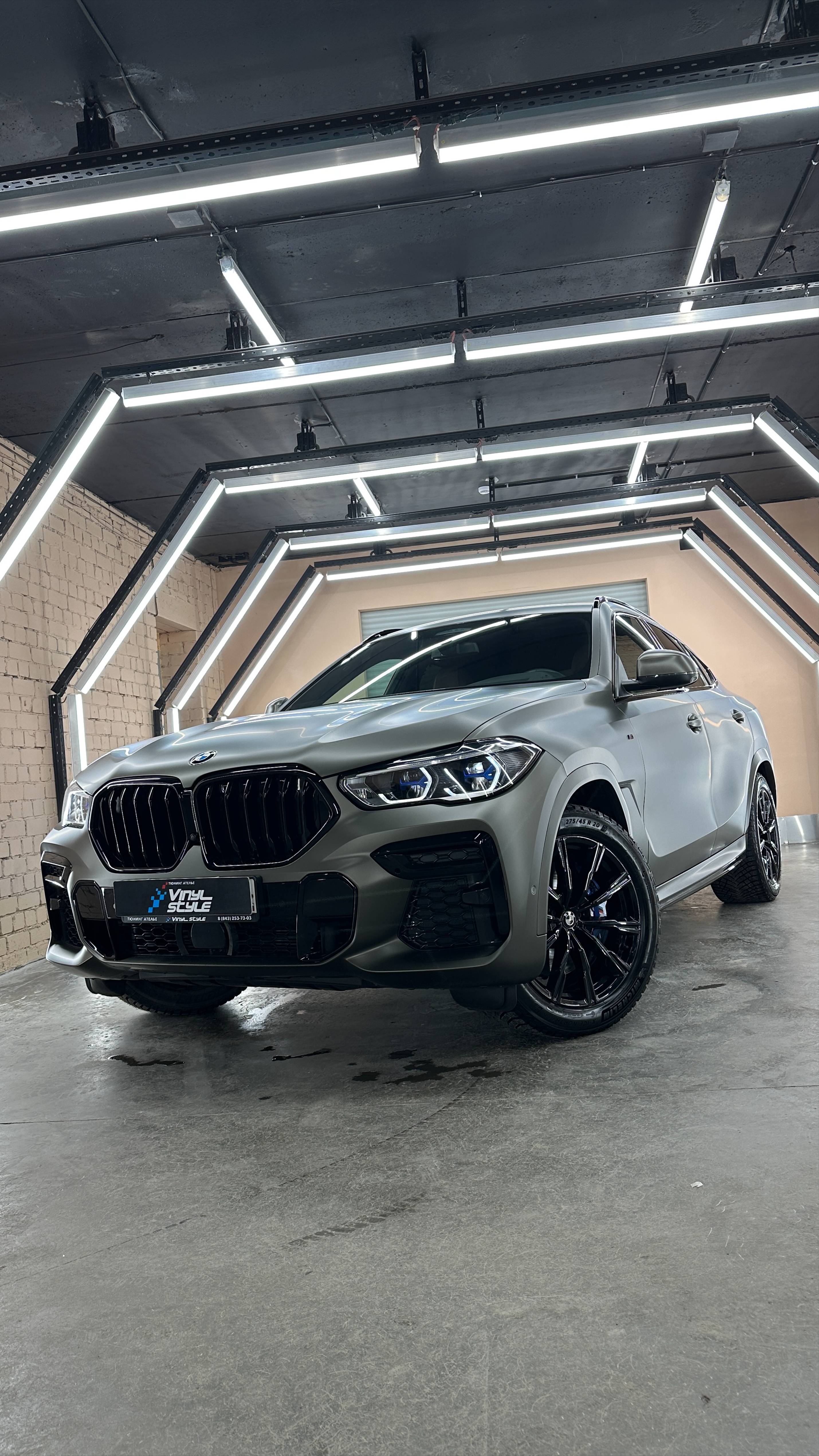 Пошив ворсовых ковров в салон автомобиля BMW X6