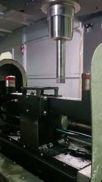 Лазерок измеряет инструмент #renishaw #accuracy #cnc