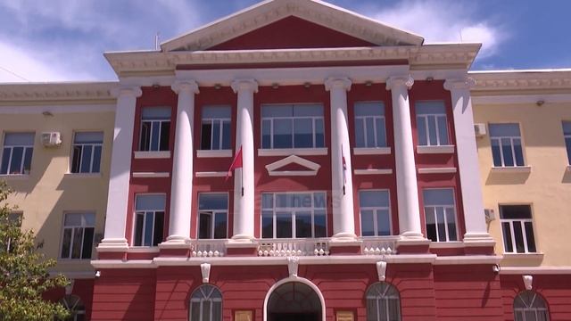Klan News-Universiteti i Tiranes miraton kuotat e pranimit