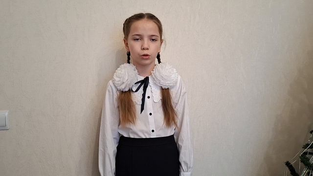 Стихотворение Ю. Воронова "Январь 42-го". Читает Э. Шишкина