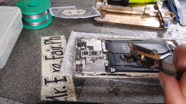Charging Port Replacement-HUAWEI MATE 10