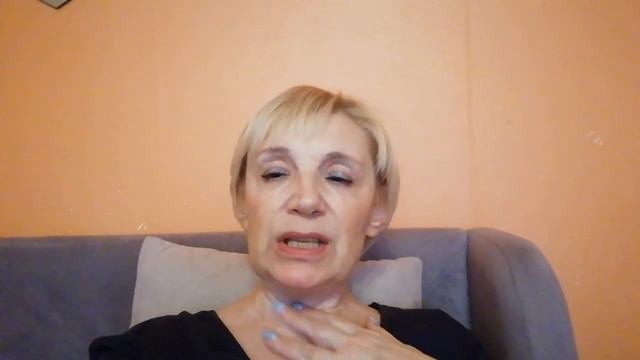 Самвел Адамян и Коля Сытник Сладкая парочка в роли медсестер