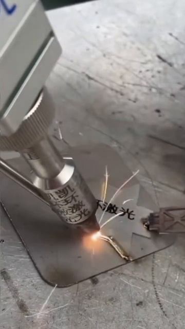 1500 watt Handheld Laser welder Laser Welding Machine steel sheet weld wel machinery