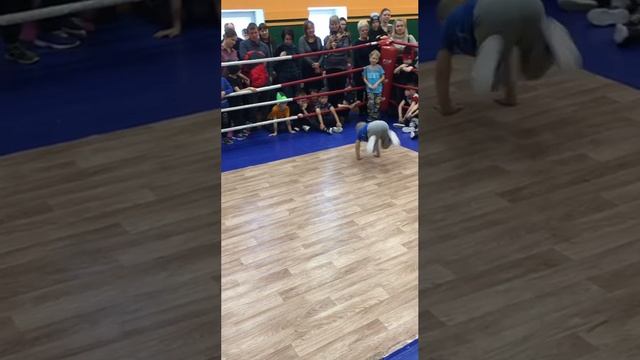 Я в детстве!🤣🤣🤣 ВООБЩЕ УГАР!!! 100 РАЗ ПЕРЕСМОТРЕЛ!!!🤣
