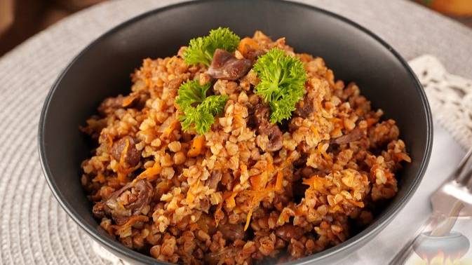 История "одиноких" сердец. ГРЕЧКА С КУРИНЫМИ СЕРДЕЧКАМИ