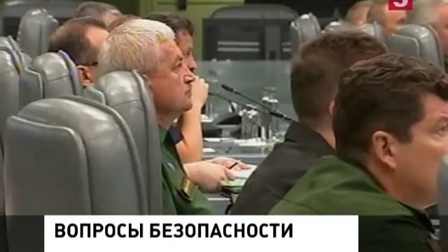 Армия России вооружится новыми самолетами для выполнения сложных задач 31.08.15.mp4
