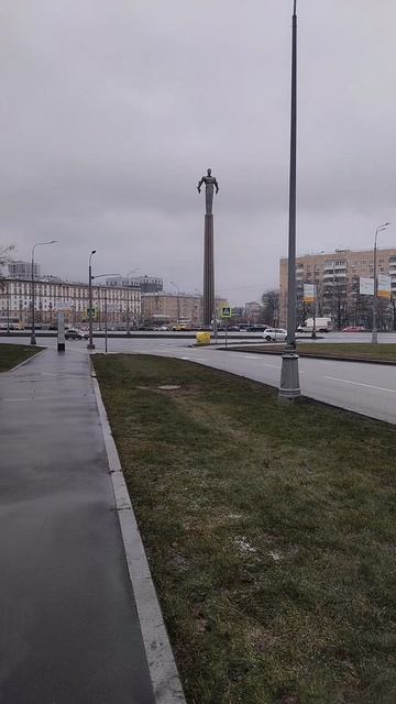 В Москве снега нет!
