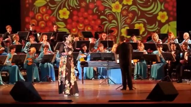 Стать бы мне рябиною.   @Kotova_Svetlana_solo _