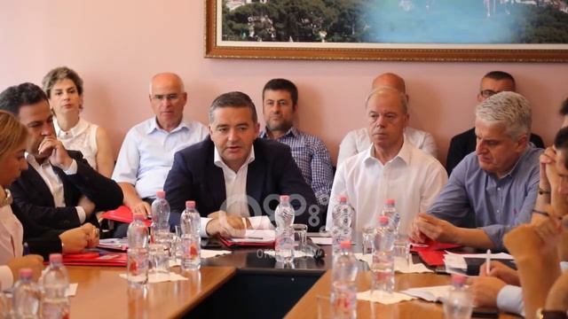 Ora News - Masat për sezonin turistik, Klosi: Tolerancë zero dhe zbatim rigoroz të ligjit