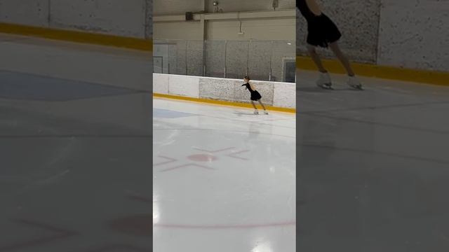 Пузанова Вероника Юный Фигурист