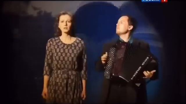 "Синий платочек" - Айдар Гайнуллин и Полина Агуреева (2014)