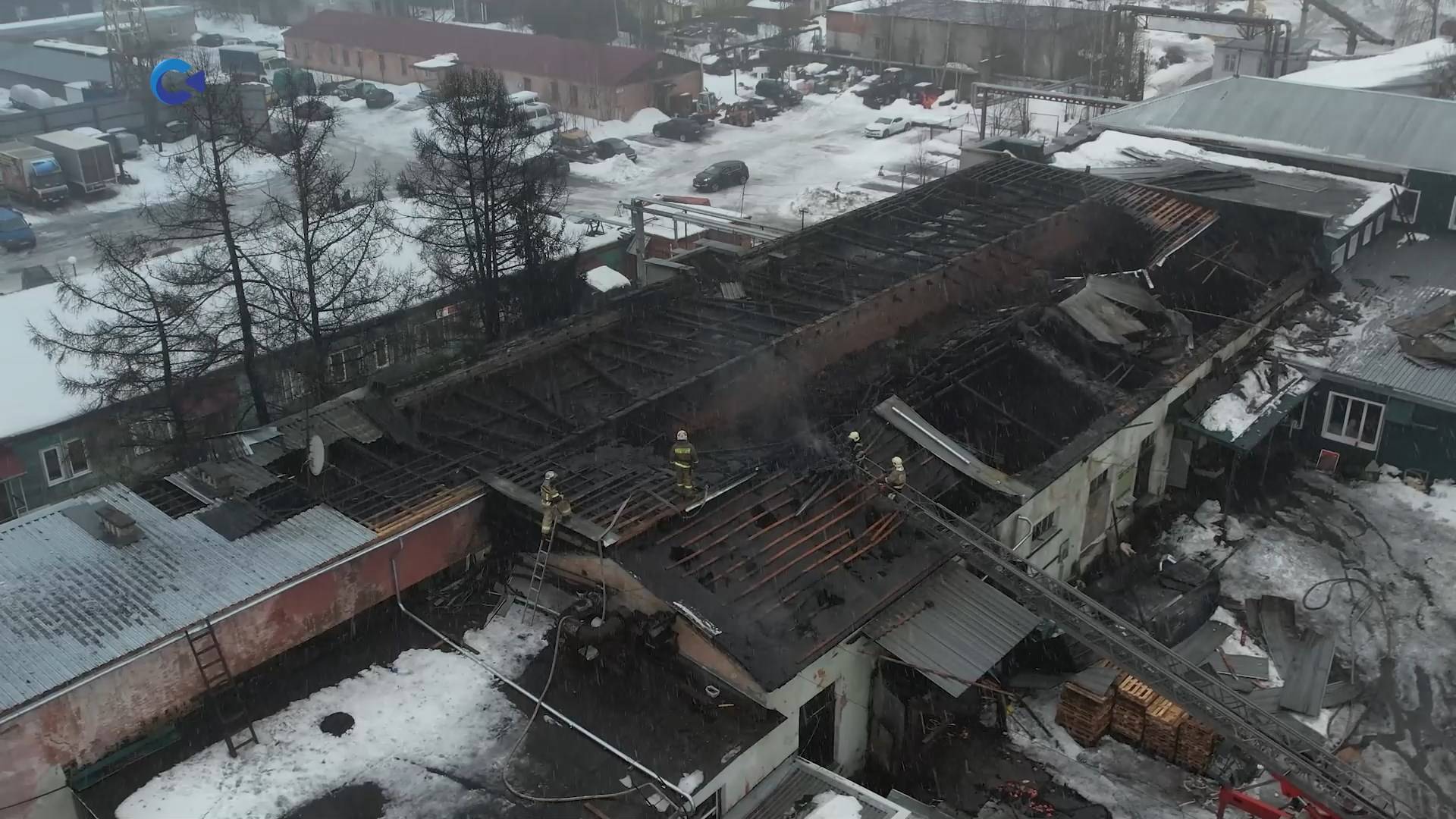 Страшный пожар в Петрозаводске тушили до шести утра