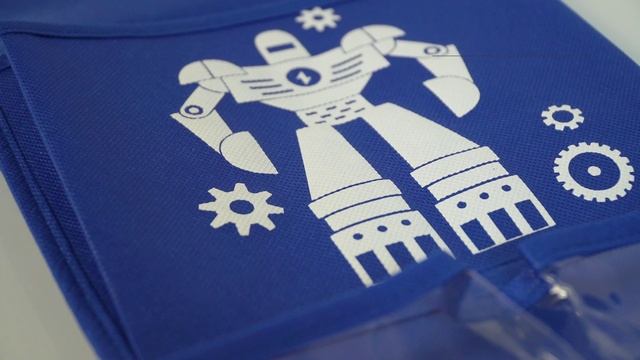 Кармашки для детского сада из спанбонда на резинке для мальчиков