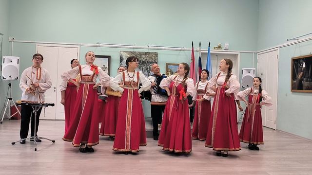 Русская народная песня "Как у нашей, у Дуняши"