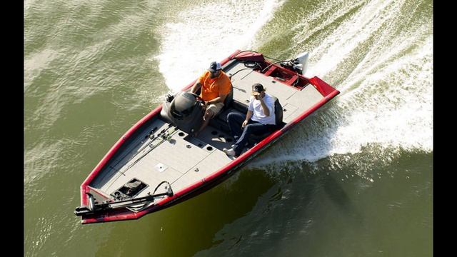 All Electric Tracker Pro Team 175 TXW Bass Boat from Pure Watercraft