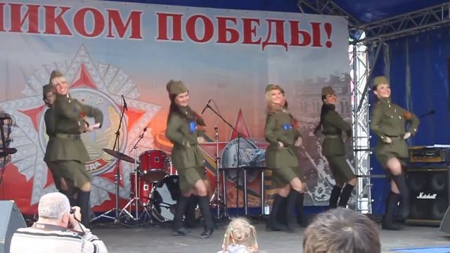9 мая. Динамит. Танец №1.#upskirt#ретро#танец
