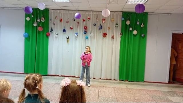 Катя  " Вприпрыжку "