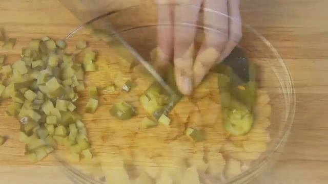 Салат Оливье, вкусный домашний рецепт