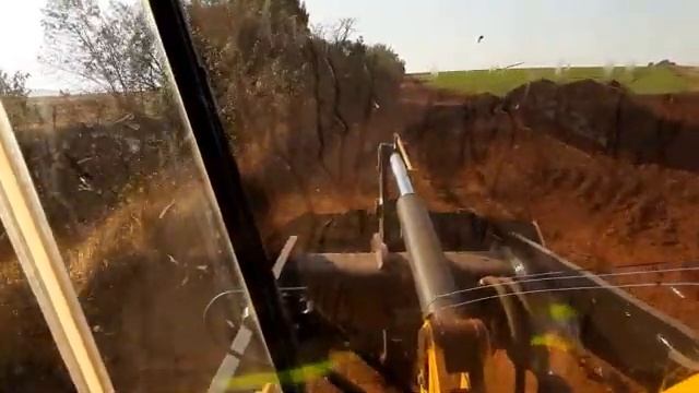 Pá carregadeira JCB 422zx. (JCB 422zx wheel loader)