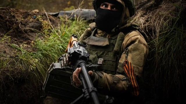 Я НЕ ВСТАНУ ИЗ ОКОПА…(стихи Юрия Иванова - Скобарь, песня создана мной в нейросети).