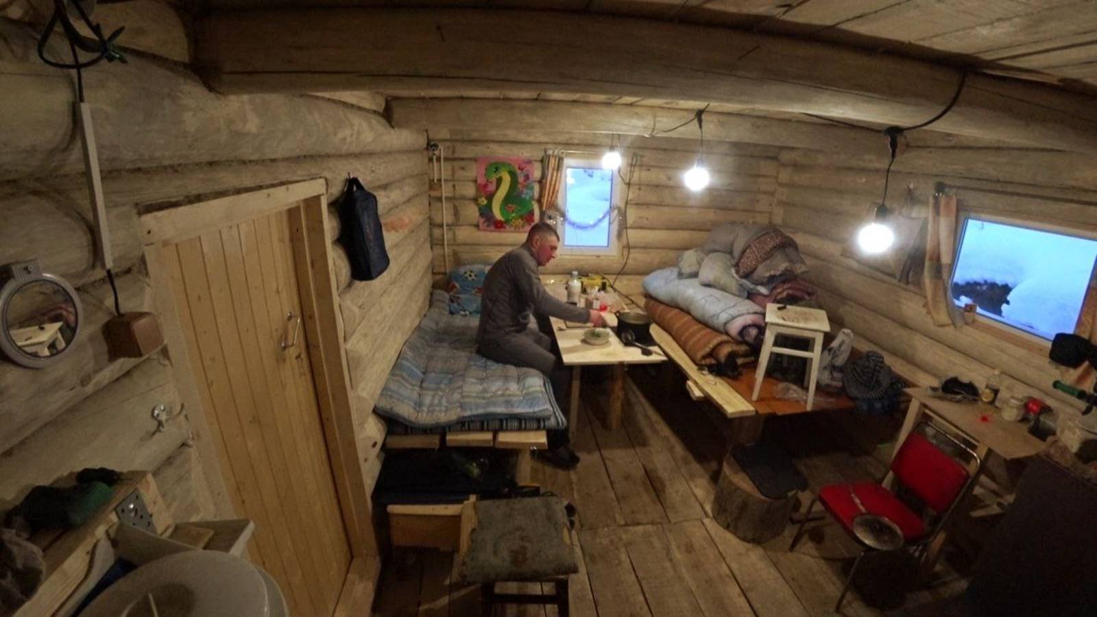 Живу Один в Таёжной Избе! Первая Рыбалка В Новом Году. Ставлю Самоловки на Щуку.