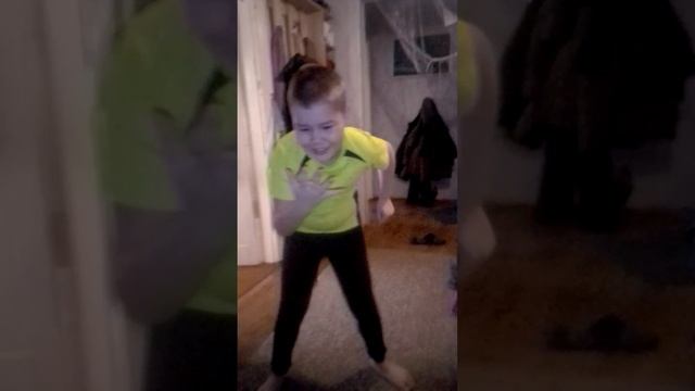стояние на руках
