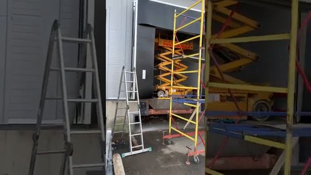 Установка перегрузочного оборудования Hormann в гипермаркете Ашан г. Симферополь | Мир Ворот