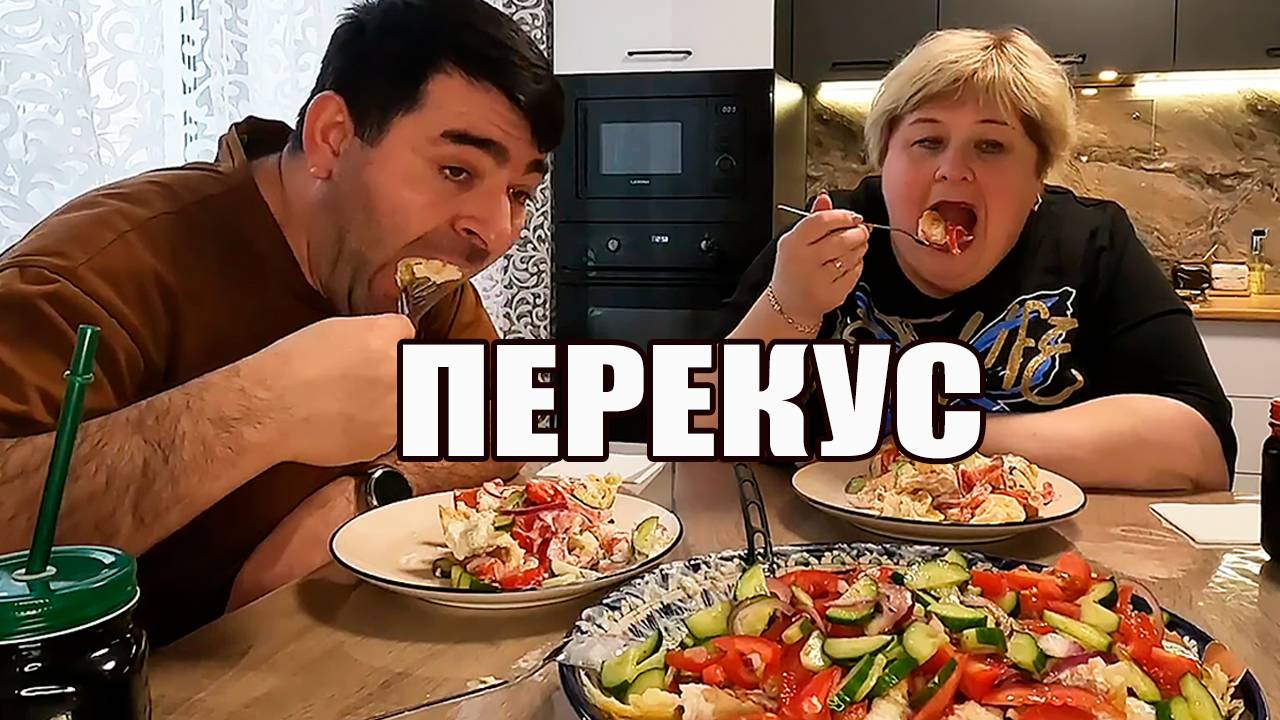 ОЛЬГА УРАЛОЧКА LIVE | Какие-то голодные сегодня мы опять | Музыкальный обзор