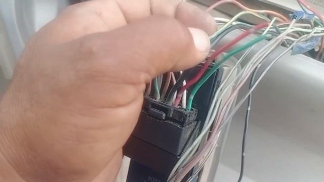 Suzuki APV Ka Master switch Kam Nahin kar raha