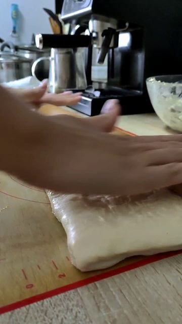 Пирог с зелёным луком и яйцом 🥮