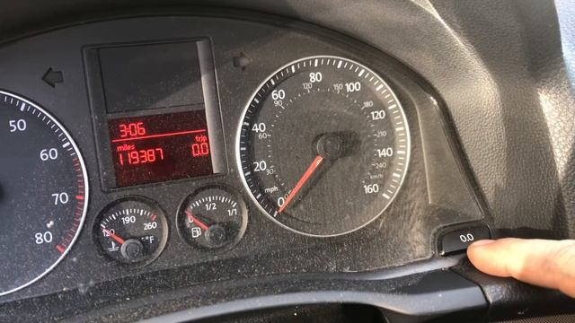 2009 Volkswagen Jetta Oil light reset