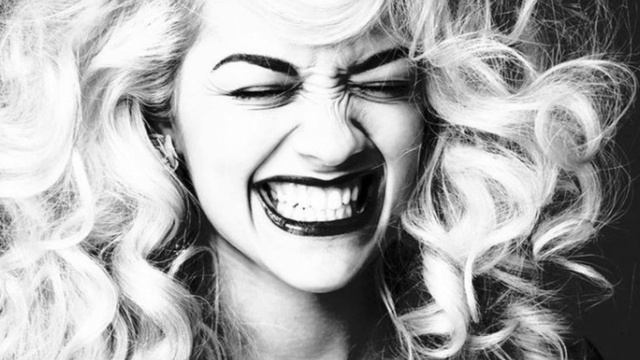 Rita Ora | Small JingLe | (...) ColaboraciON, The BegininG |