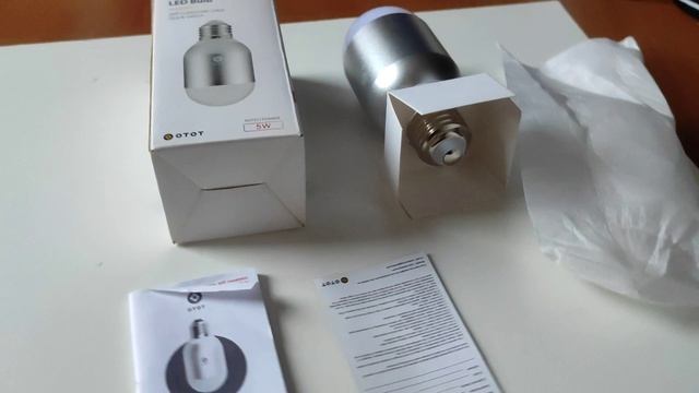 Smart Лампочка WI-FI LED с работой от приложения и от выключателя для любого дизайна освещения .