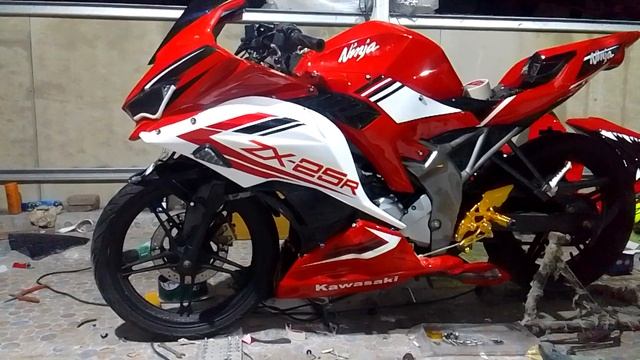 pemasangan Vixion NVL jadi ninja zx25R mantap gaes ysekarang jadi zx250 vx.yu ganteng gaes