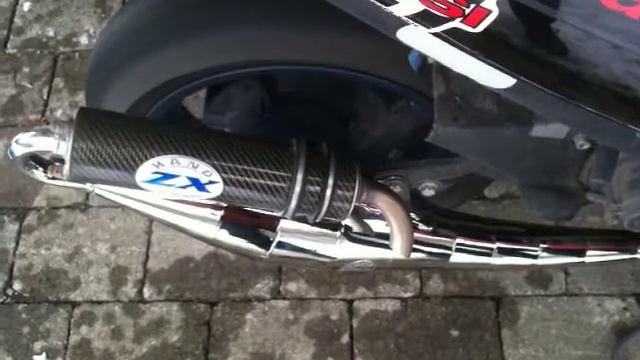 Aprilia SR 50 Ditech Racing Leovince ZX verchromt