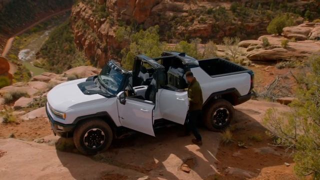 GMC HUMMER EV Pickup ที่สุดเเห่งยานยนต์