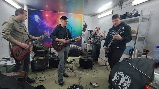 УшиГорбУши (УГУ) кавер на песню гр. КИНО - Перемен