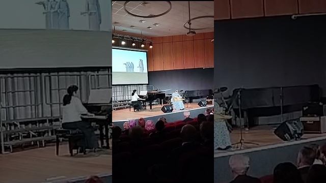 "Сказ о земле Русской" Бокова Ева ( гусли, концерт народного отделения ДМШ им.Иванова-Крамского)