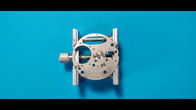 часы слава кварцевый механизм 3056