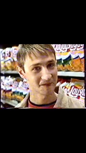 Эдвард Нортон из бойцовского клуба в рекламе Lays 2002 год