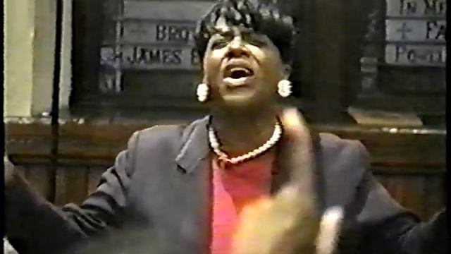 Pastor Cheri DuPree Sings " Thank You, Lord. I Won't Complain" ( 1999 )