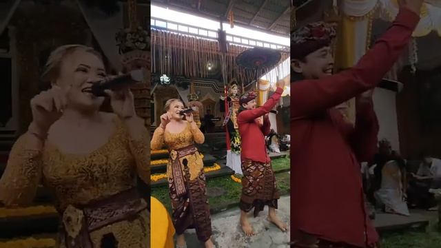 Dek Ulik feat Widi Widiana "Sing Dadi Nakal" (Live Perform Acara Pawiwahan)