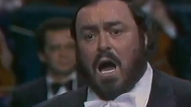 Luciano Pavarotti - Oh! Fede negar potessi... Quando le sere al placido - France 1985
