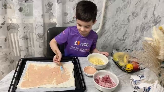 готовлю пиццу