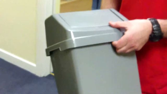 Casa 25 litre Silver Swing Bin