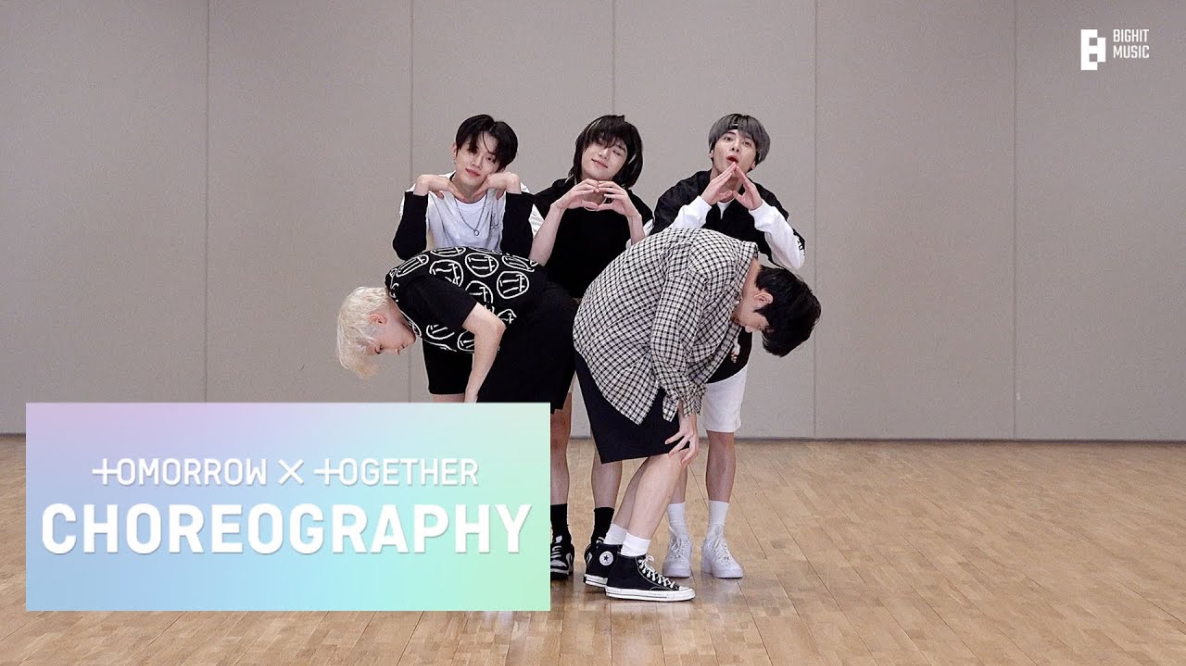 TXT – ‘MOA Diary (Dubaddu Wari Wari)’ Dance Practice Mirrored