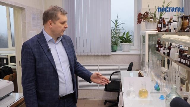 Специалисты разъяснили, что не так с водой в кранах новгородцев