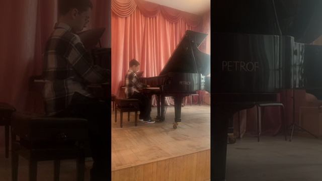 Цюцюра Максим Дмитриевич